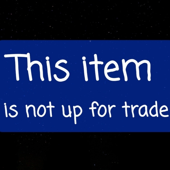 18K Solid Gold Diamond Earrings - Picture 9 of 9